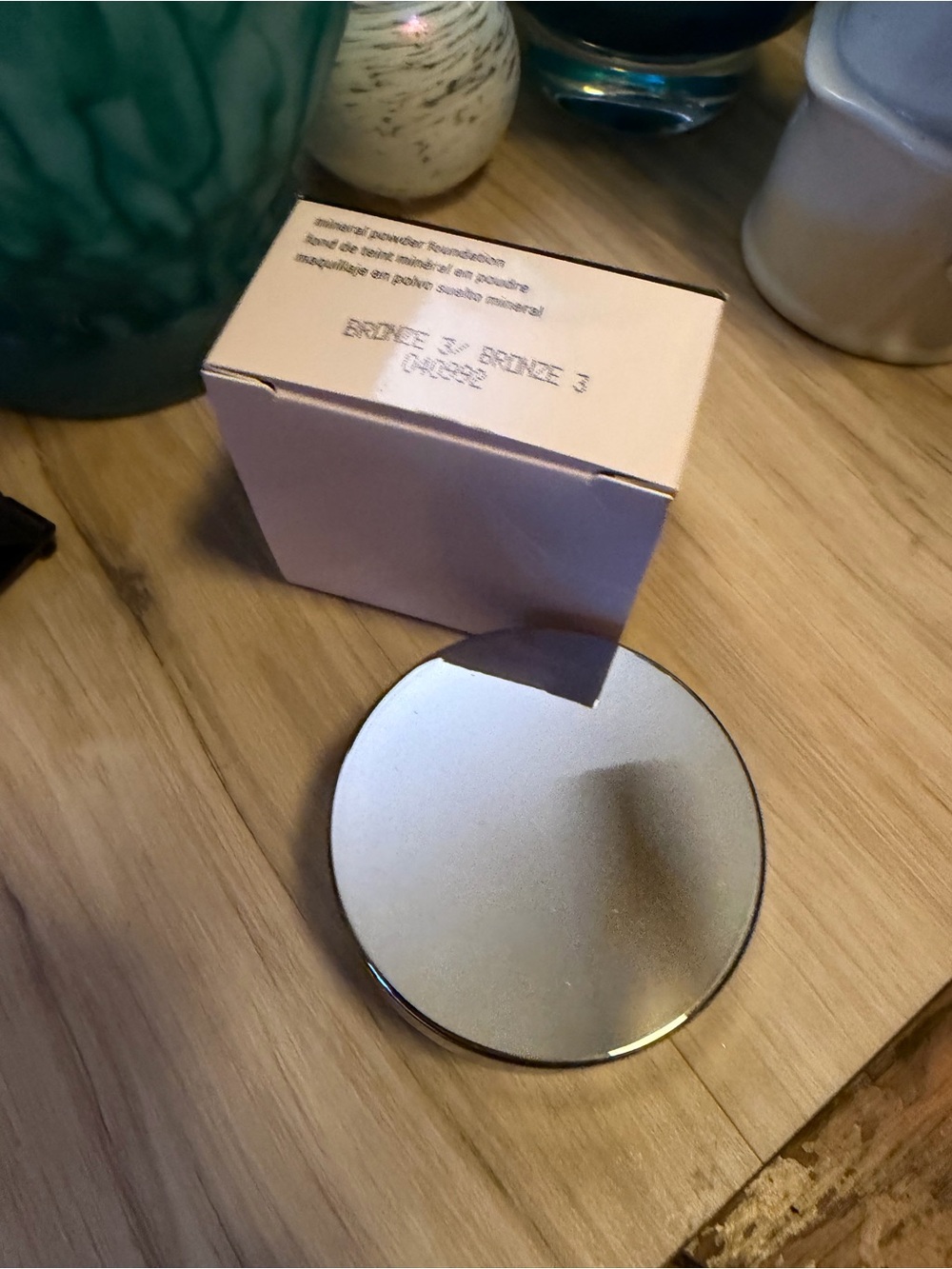 Mary Kay mineral powder foundation - Bronze 3!